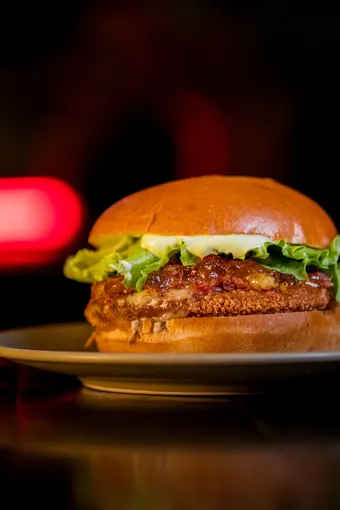 UR Special Burger